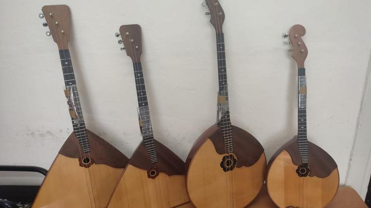 Ещё одна школа искусств на Ставрополье получила новые музыкальные инструменты