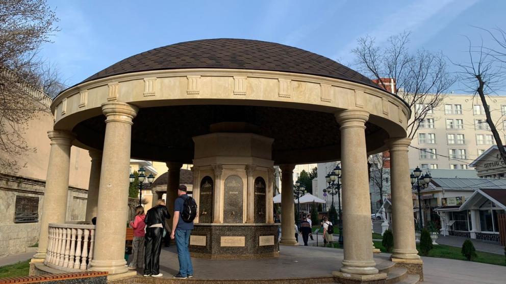 В Кисловодске возобновил работу Ребровский бювет