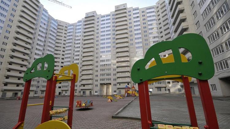 С начала года на Ставрополье 146 детей-сирот получили жильё