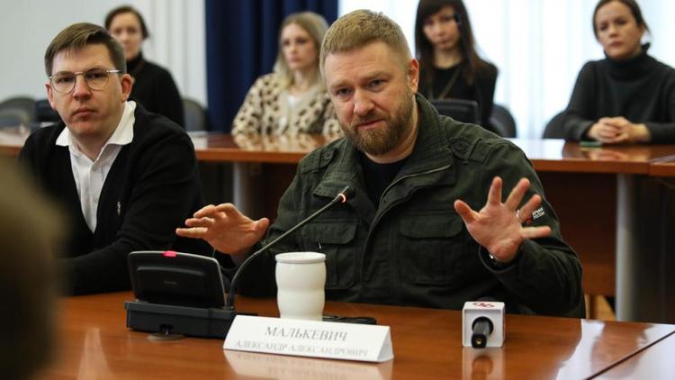 Эксперт: Ставрополье подтверждает статус одного из лучших регионов по поддержке бойцов СВО