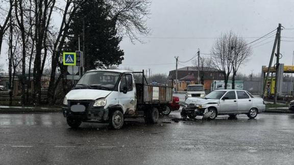 Трое детей пострадали в ДТП с ГАЗелью в Ессентуках