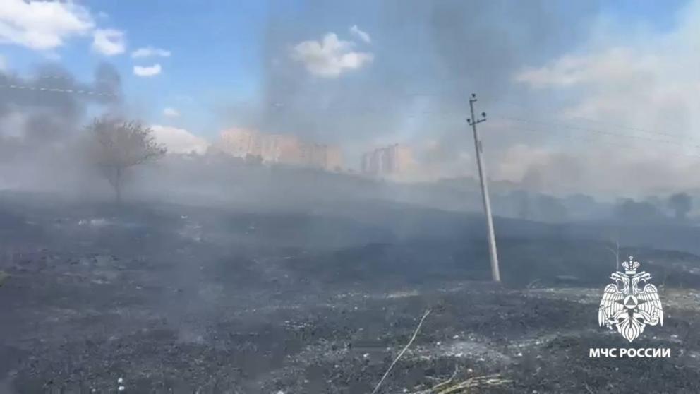 Крупный пожар на 204-м квартале в Ставрополе полностью потушили