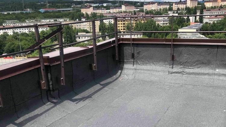 На Ставрополье в 6 МКД капитально отремонтировали крыши