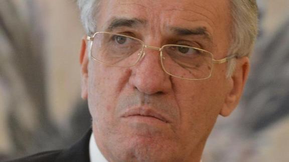 Народному художнику РФ В. Арзуманову присвоено звание академика РАХ