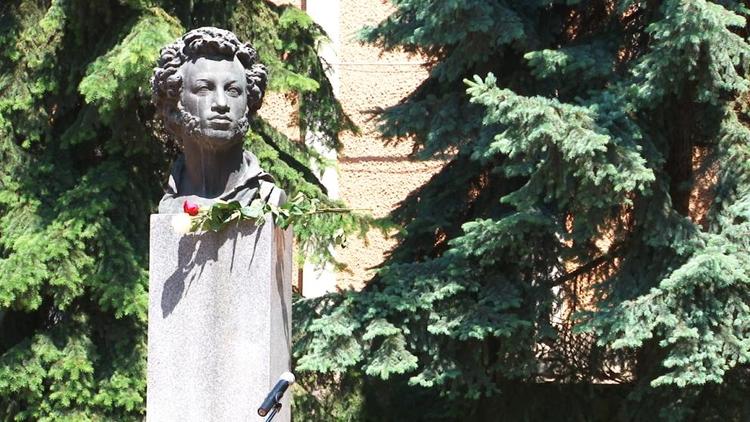 В Пятигорске свыше сотни учителей соберутся на Пушкинский поэтический марафон