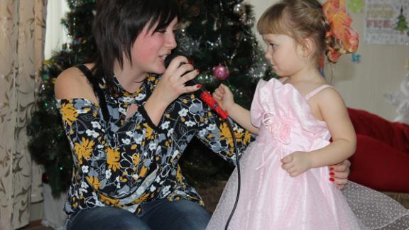 Студенты СКФУ посетили с благотворительной акцией детский дом №24 станицы Григорополисской