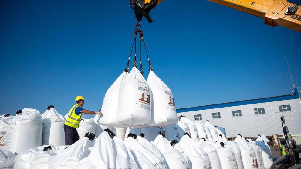 Аграрии Ставрополья готовят удобрения к полевым работам в 2026 году