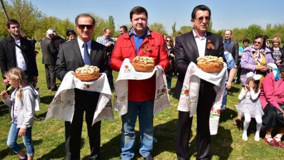 В Буденновском районе провели праздник первой борозды