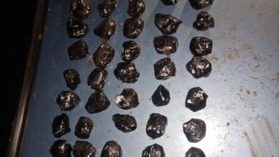 В Будённовске полицейские задержали наркозакладчицу