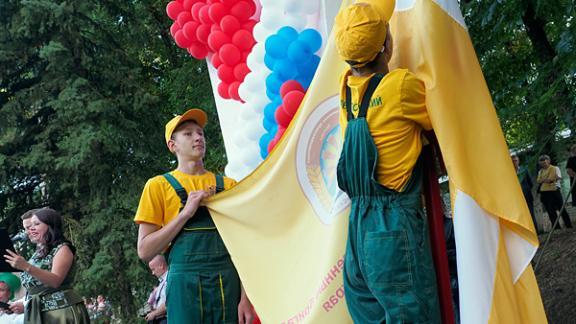 Министр образования РФ Д. Ливанов открыл слет ученических бригад на Ставрополье