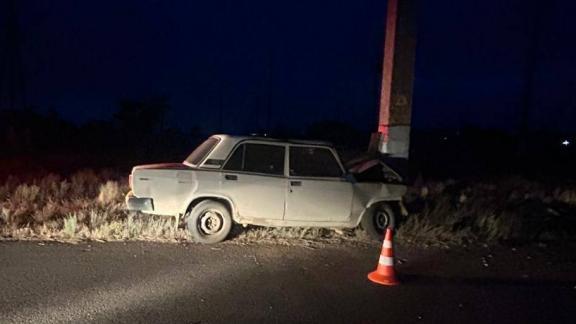 В Буденновском округе водитель без прав пострадал после наезда на ЛЭП