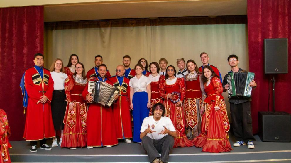 Зарубежных амбассадоров «КАРДО» познакомили с русской культурой