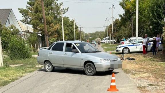 Водитель автомобиля сбил шестилетнего велосипедиста в Будённовском округе