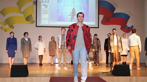 Работники Уголовно-исполнительной системы Ставрополья защитили проекты по юбками и брюкам