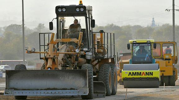 На Ставрополье продолжается ремонт дороги Труновское - Ключевское