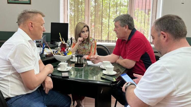 Депутат Госдумы провела приём граждан в Георгиевском округе