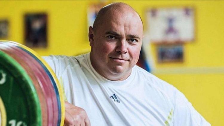 Губернатор Ставрополья поздравил олимпийского чемпиона Андрея Чемеркина с юбилеем