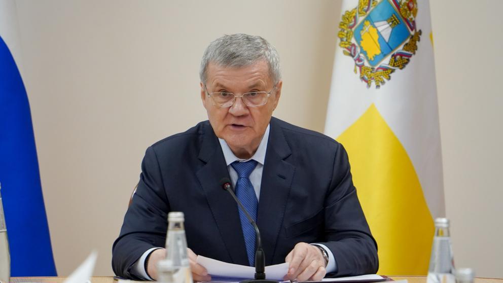 Юрий Чайка провёл совещание, посвящённое деятельности предприятий ОПК Ставропольского края