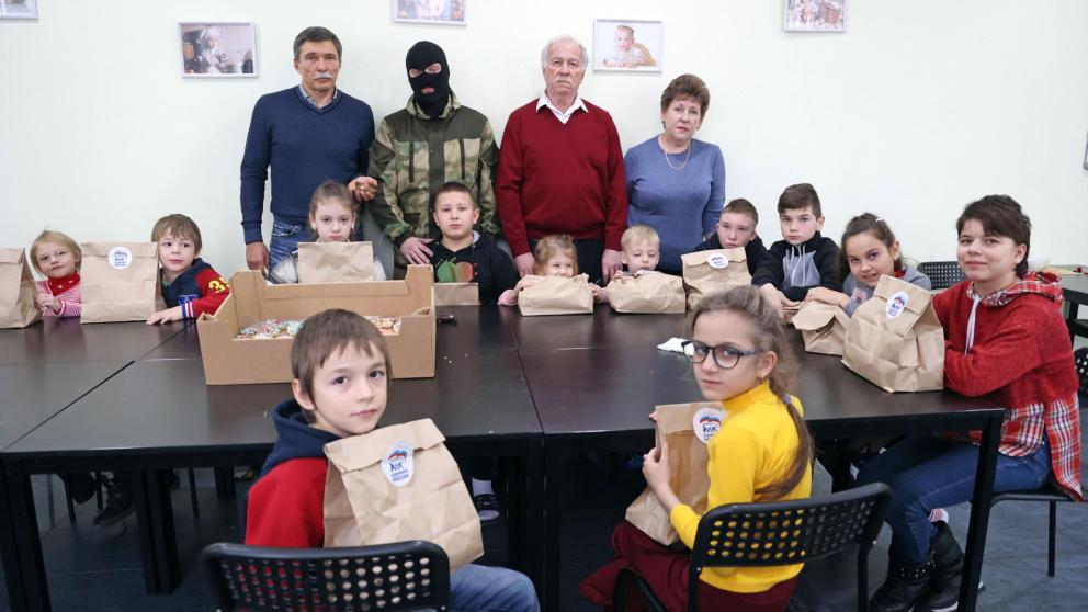 Председатель Думы Ставрополья встретился с беженцами из Херсонской области