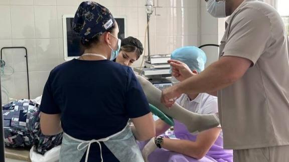 Ставропольские врачи сохранили пациентке здоровье, удалив огромную миому