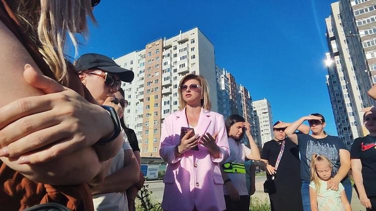 В Ставрополе с жителями обсудили строительство школы на улице Яковлева