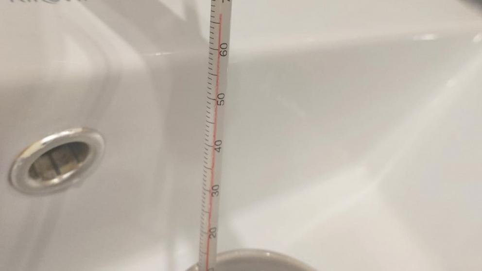 Житель Ставрополя получал из-под крана в квартире холодную воду вместо горячей