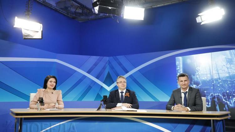 Владимир Владимиров: 9 мая лучше отметить дома