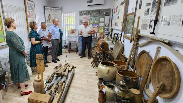 В Левокумском округе после капремонта открылся краеведческий музей
