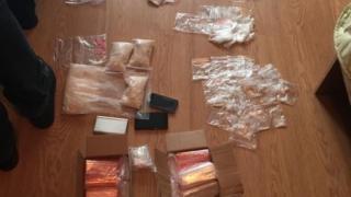 Ессентукские полицейские задержали распространительницу наркотиков