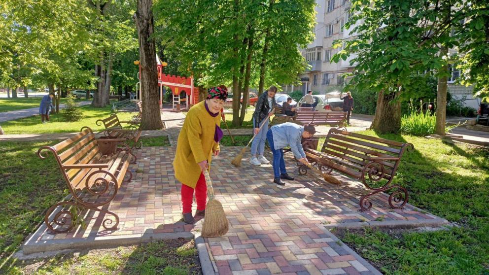 В Ставрополе на субботник вышли более 20 тысяч горожан