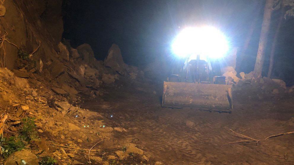 В Кисловодске под завалами скально-грунтовой породы никто не найден