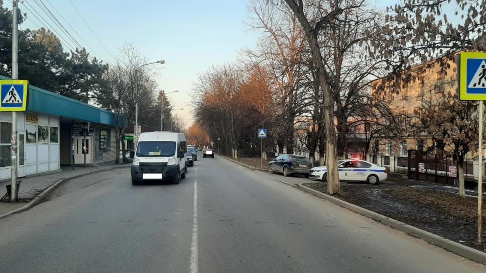 Легковушка сбила школьника на «зебре» в Ессентуках