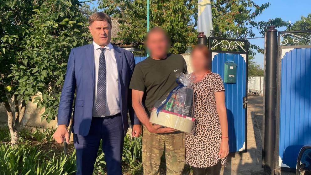 Глава Благодарненского округа встретился с участником СВО