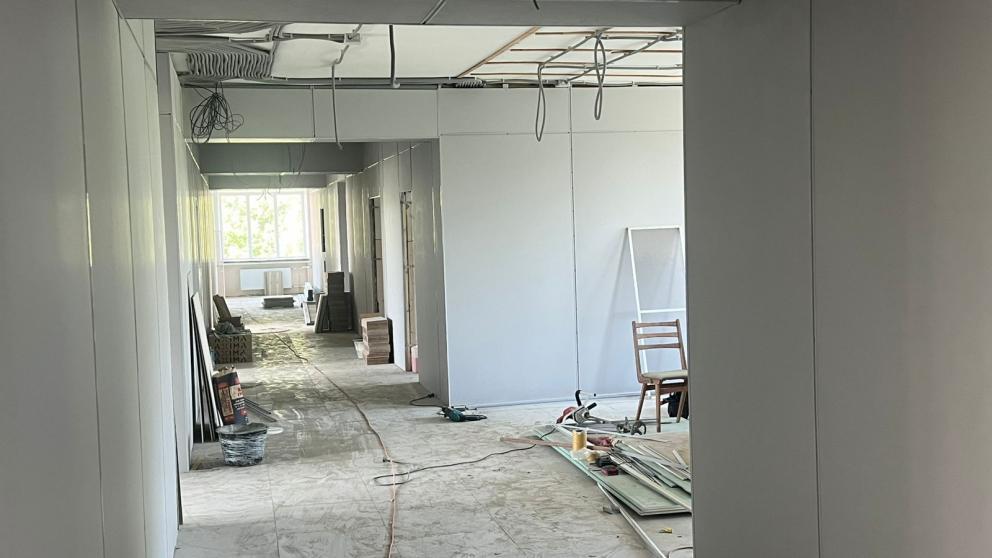 Продолжается капремонт неврологического отделения больницы в Кировском округе Ставрополья 