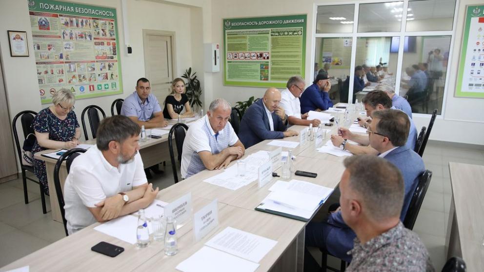 Депутаты Думы Ставрополья обсудили новые правила подачи заявки на господдержку для аграриев