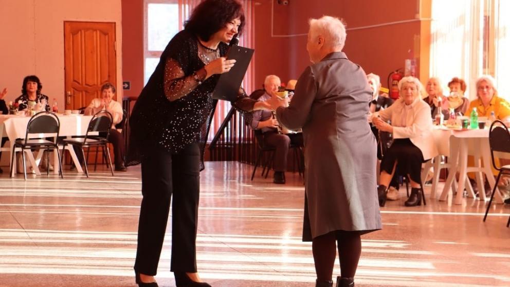 В Ессентуках проблемы в многоэтажках обсудили за чашкой чая 