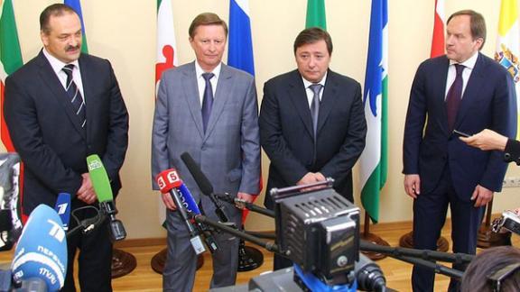 Нового полпреда С. Меликова и министра Л. Кузнецова представили лидерам СКФО в Пятигорске