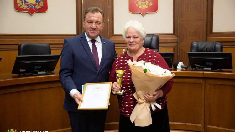 В Ставрополе наградили победителей фестиваля цветников