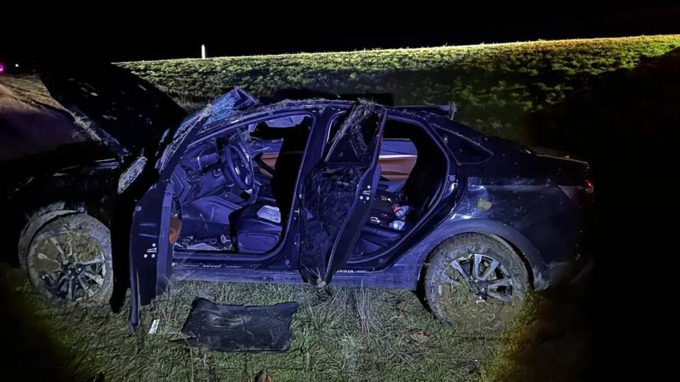 В Апанасенковском округе пассажир пострадала при опрокидывании автомобиля