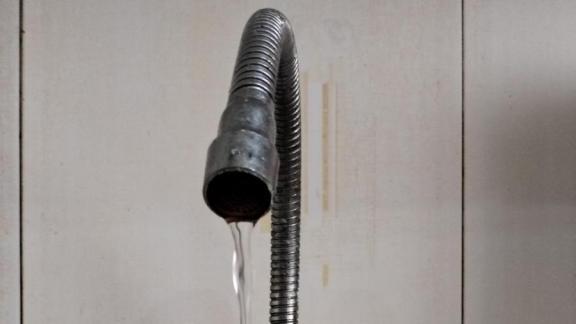 В Ессентуках из-за жары перераспределяют объём подачи воды в кранах