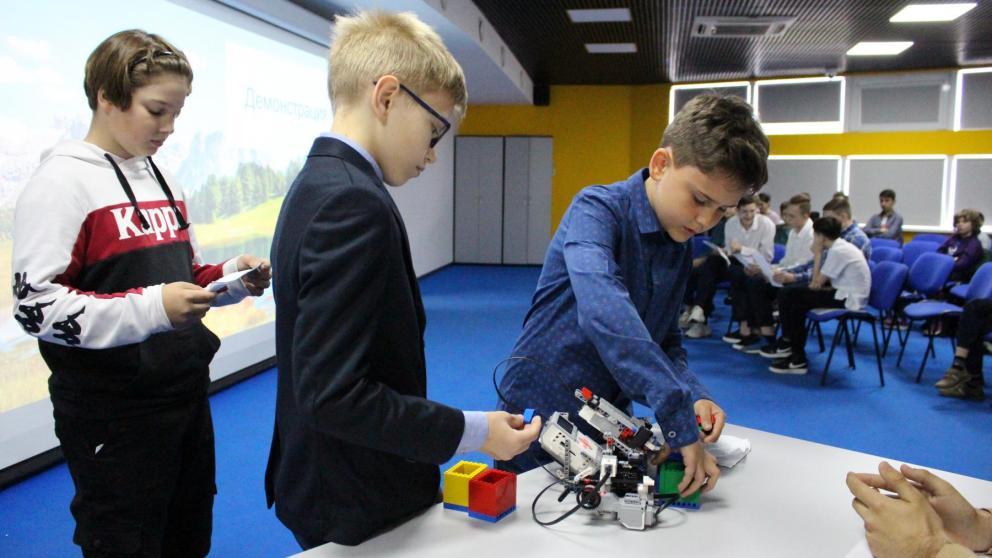 Ставропольские школьники из «Кванториума» защитили научные проекты