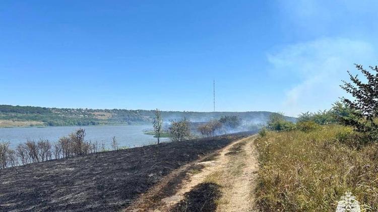 Пожар в хуторе Грушевом на Ставрополье потушен