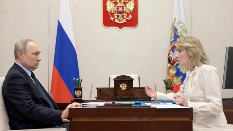 Детский омбудсмен РФ: В фокусе внимания дети в зоне СВО