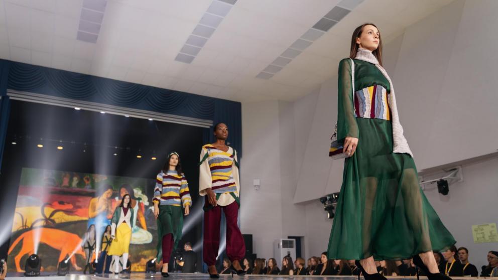 В Ставрополе в рамках «студвесны» проходит серия показов коллекций одежды