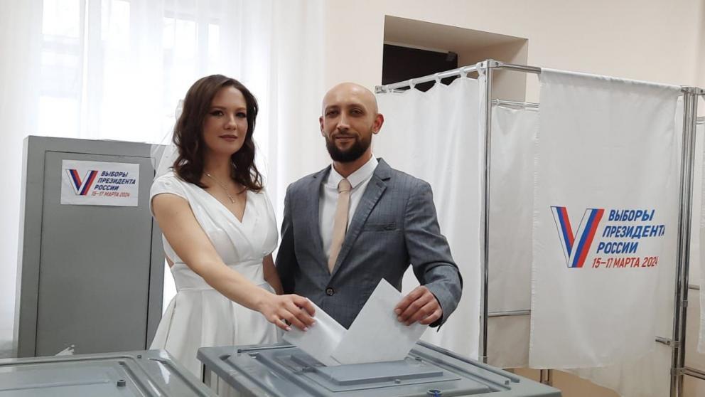 На Ставрополье молодожёны сочетают день свадьбы с голосованием