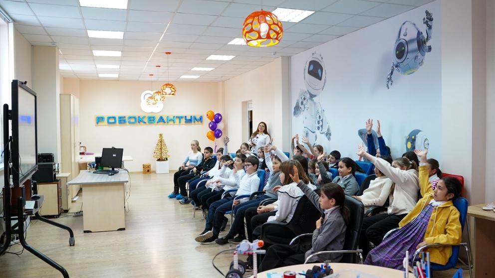 День безопасного интернета: в южных регионах прошла серия мероприятий по детской кибербезопасности