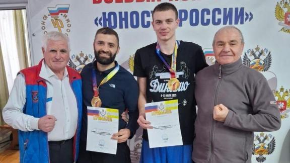 Ставропольские боксёры разыграли награды первенства и чемпионата края в Суворовской