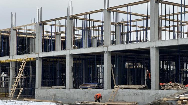 В Пятигорске строят школу на 1550 мест