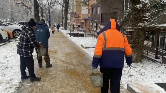 В Ставрополе израсходовали свыше 500 тонн песко‑соляной смеси для обработки улиц