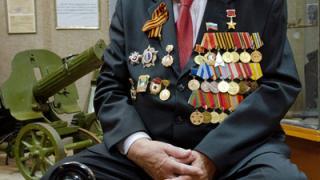 Герой Советского Союза Владимир Ткачёв встретился со школьниками Невинномысска